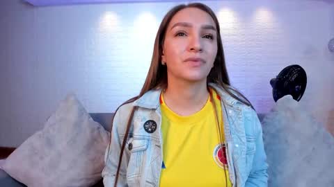 Miia 3 online show from September 9, 2025, 12:26 pm