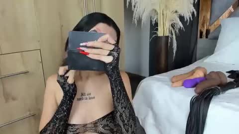 Snapshot of miiawinsters chatting on December 13, 2024, 7:32 pm miiawinsters online show from December 13, 2024, 7:32 pm