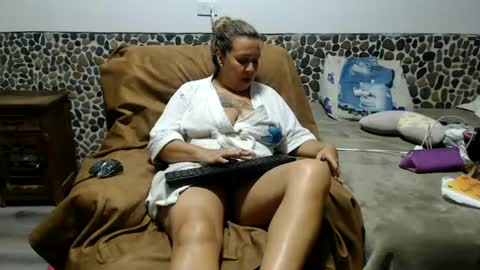 Miilu74 online show from June 19, 2026, 3:00 am