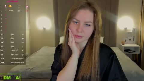 Mika online show from December 3, 2025, 2:19 am