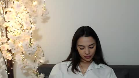 Mika online show from October 30, 2025, 4:52 pm