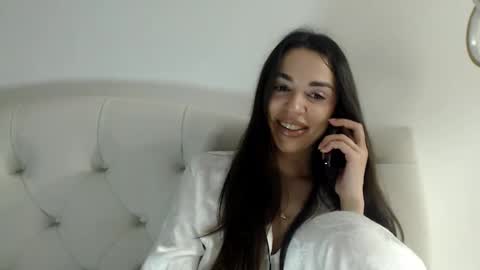 Mika online show from February 18, 2026, 5:42 pm