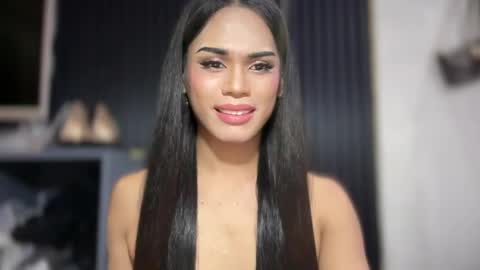 mika_pedersen online show from May 8, 2026, 2:39 am