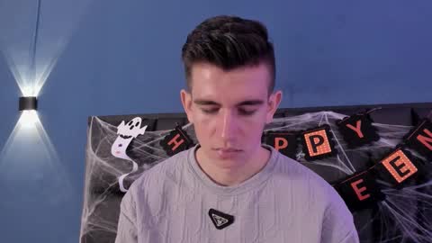 mikael online show from October 24, 2025, 4:09 am