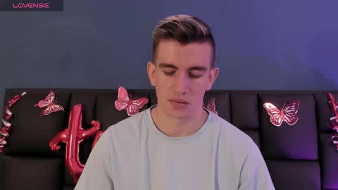 mikael online show from February 14, 2026, 3:58 am