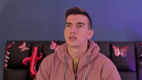 mikael online show from February 17, 2026, 1:46 am