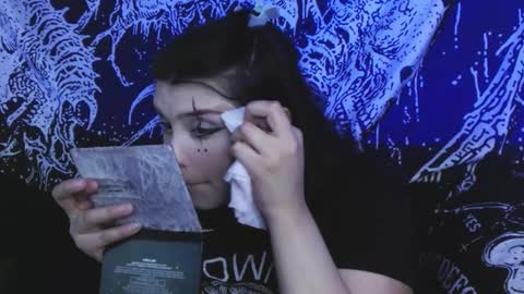 Mika online show from February 18, 2026, 9:55 pm