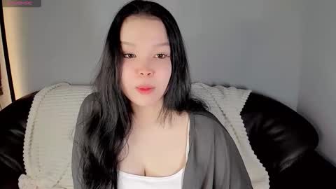 mikasssu online show from February 6, 2026, 9:23 am