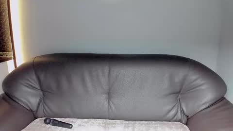 mikasssu online show from February 28, 2026, 2:07 pm