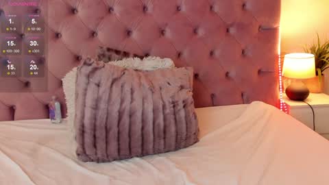 Snapshot of mikavia chatting on December 30, 2024, 12:22 am Mika online show from December 30, 2024, 12:22 am