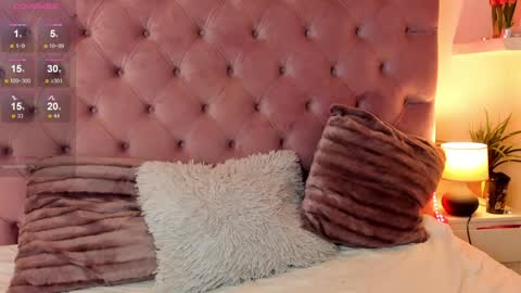 Snapshot of mikavia chatting on January 14, 2025, 11:16 pm Mika online show from January 14, 2025, 11:16 pm