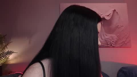 Snapshot of mikavia chatting on September 10, 2025, 8:42 pm Mika online show from September 10, 2025, 8:42 pm