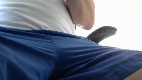 mike26051 online show from May 28, 2026, 10:23 am