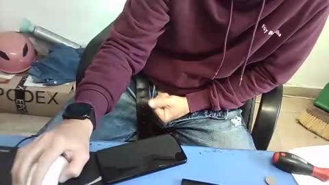 BIGnTHICK online show from October 20, 2025, 10:38 am