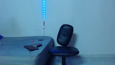 Mike IMDEPENDIENT MODEL online show from October 30, 2025, 1:18 am