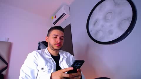 Mike  online show from December 2, 2025, 11:48 am