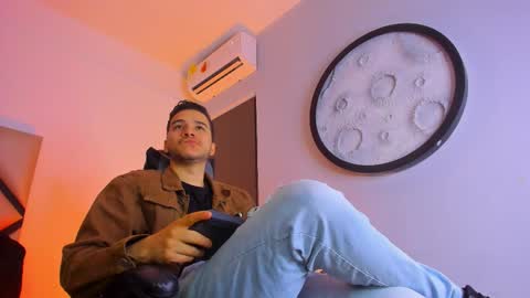 Mike  online show from January 12, 2026, 11:59 am