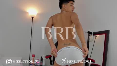 Snapshot of mike__tylor01 chatting on March 7, 2025, 3:28 pm Mike Tylor online show from March 7, 2025, 3:28 pm