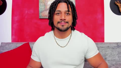 Snapshot of mike_estevess chatting on December 11, 2024, 10:58 am online show from December 11, 2024, 10:58 am