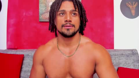 Snapshot of mike_estevess chatting on December 13, 2024, 9:24 am online show from December 13, 2024, 9:24 am