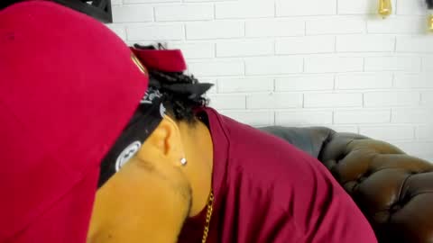 Snapshot of mike_estevess chatting on January 28, 2025, 6:05 am online show from January 28, 2025, 6:05 am