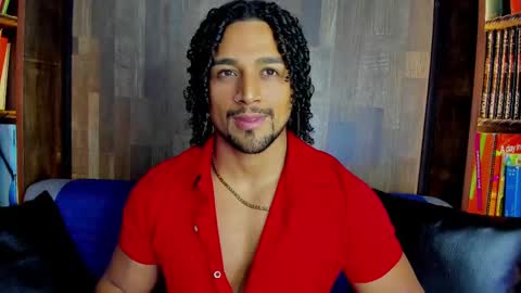 Snapshot of mike_estevess chatting on February 22, 2025, 3:12 am online show from February 22, 2025, 3:12 am