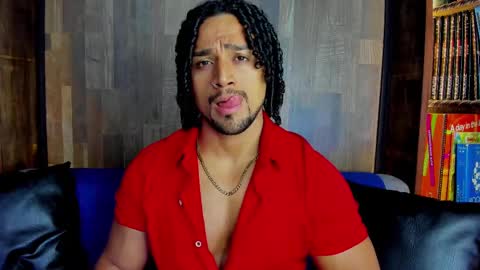 Snapshot of mike_estevess chatting on February 22, 2025, 9:34 am online show from February 22, 2025, 9:34 am