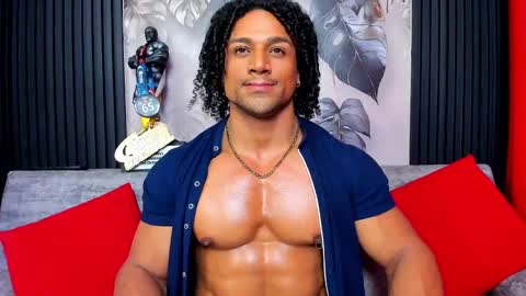 Snapshot of mike_estevess chatting on September 15, 2025, 6:30 pm online show from September 15, 2025, 6:30 pm