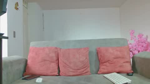 Snapshot of mike_fetish_ chatting on February 19, 2026, 12:23 pm Im Mike online show from February 19, 2026, 12:23 pm