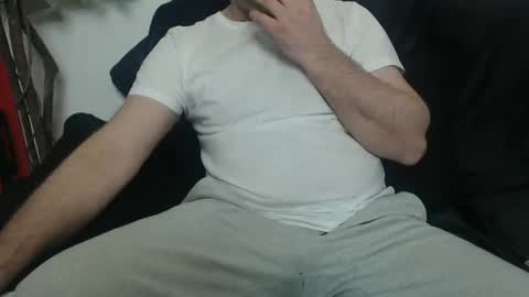 Snapshot of mike_master30 chatting on February 12, 2025, 4:54 am MikeMaster online show from February 12, 2025, 4:54 am
