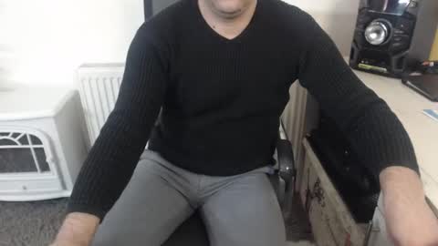 Snapshot of mike_master30 chatting on February 12, 2025, 8:06 am MikeMaster online show from February 12, 2025, 8:06 am