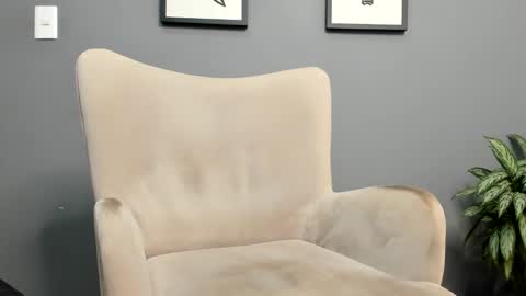 Mike Montoya online show from December 11, 2024, 7:42 am