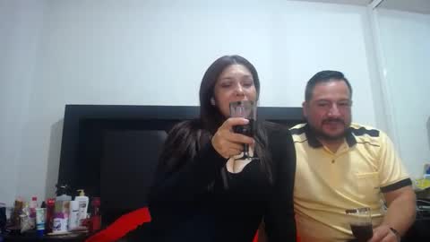 Snapshot of mike_valesca chatting on January 1, 2025, 7:52 am Mike valesca online show from January 1, 2025, 7:52 am