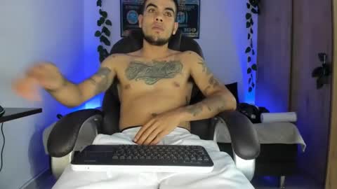 mikee_scooth online show from March 1, 2025, 10:13 am