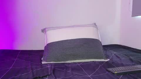 mikegaitan1 online show from March 28, 2026, 1:54 pm