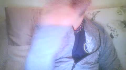 Snapshot of mikehockishuge9 chatting on January 5, 2025, 10:08 pm mikehockishuge9 online show from January 5, 2025, 10:08 pm