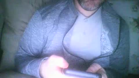 Snapshot of mikehockishuge9 chatting on January 7, 2025, 4:05 pm mikehockishuge9 online show from January 7, 2025, 4:05 pm