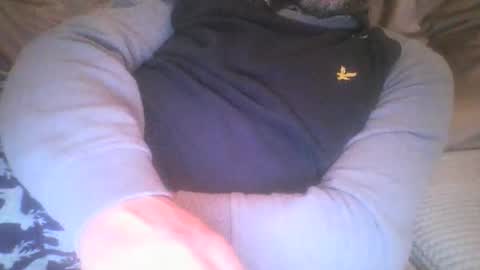 Snapshot of mikehockishuge9 chatting on October 4, 2025, 11:03 pm mikehockishuge9 online show from October 4, 2025, 11:03 pm