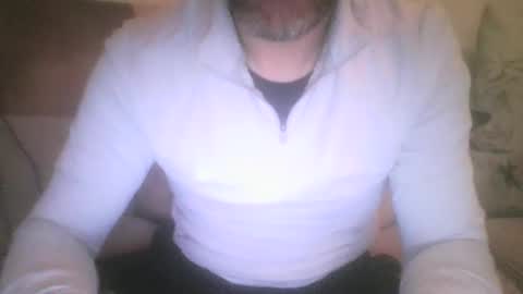 Snapshot of mikehockishuge9 chatting on November 8, 2025, 1:17 am mikehockishuge9 online show from November 8, 2025, 1:17 am