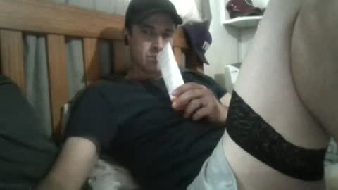 Snapshot of mikeundies chatting on June 14, 2026, 9:22 am mikeundies online show from June 14, 2026, 9:22 am