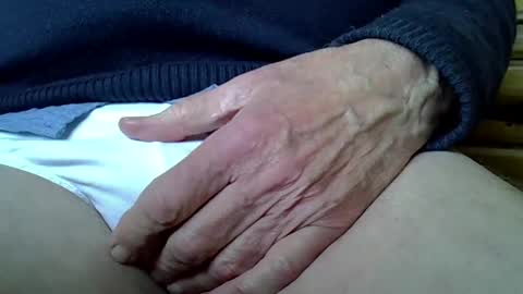 mikeybed online show from February 18, 2025, 2:16 pm