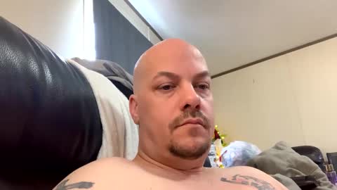 mikeylikesit2222 online show from December 15, 2024, 5:42 pm