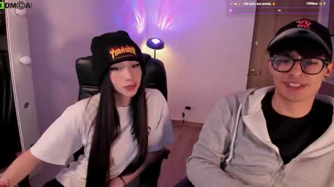 Snapshot of mikeyvioleta chatting on April 13, 2026, 8:47 pm VIOLETAMIKE online show from April 13, 2026, 8:47 pm