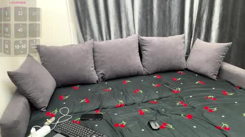 Snapshot of mikki_superstar chatting on March 1, 2026, 11:07 pm Mikki online show from March 1, 2026, 11:07 pm