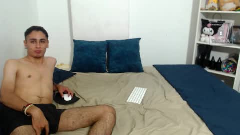 Mila and albert online show from October 12, 2025, 10:53 pm