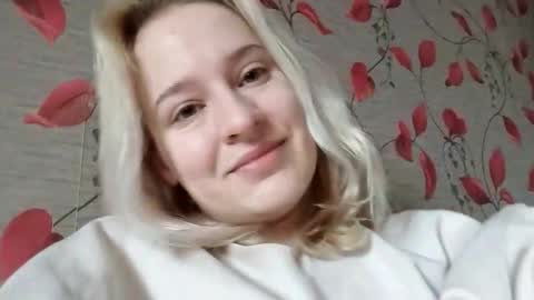 Mila 420 online show from February 10, 2026, 8:29 am