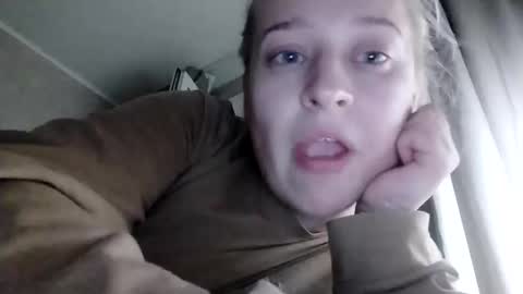 Mila 420 online show from May 16, 2026, 6:28 pm