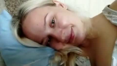 Snapshot of mila_420 chatting on July 2, 2026, 9:15 am Mila 420 online show from July 2, 2026, 9:15 am