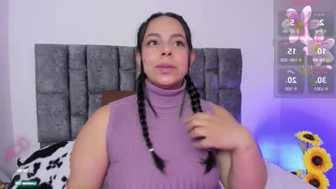 mila  online show from October 25, 2025, 10:59 pm