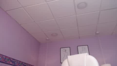 Snapshot of mila_gh1 chatting on January 10, 2025, 10:57 pm Mila online show from January 10, 2025, 10:57 pm
